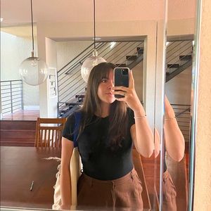 Meet your Posher, Clara